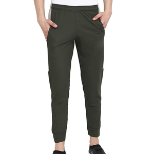 Pantalon de survêtement décontracté pour homme en tissu délavé, idéal pour l'entraînement - Product Image 1