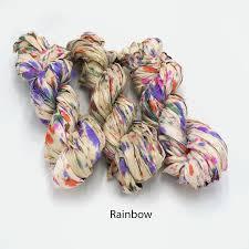 Hilo de Seda de Sari Estampado de Alta Calidad Disponible en Paquetes de 100 Gramos, Adecuado para Tejido, Hilado y Tiendas de Fibra - Product Image 4