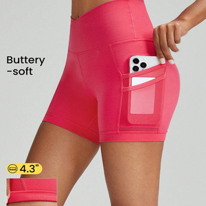Shorts de sport taille haute pour femme avec poches, séchage rapide, tricoté, taille élastique, couleur unie rose - Product Image 6