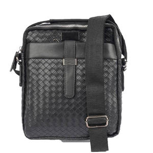 Libreta Organizadora Moderna de Negocios A5 de Cuero Impermeable Liviya para Viajes Diarios y Regalos Promocionales - Product Image 3