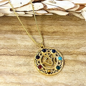Nuevo Collar Boho con Colgante Om, Joyería Espiritual de Latón para Mujer, Chapado en Oro de 18k, Mandala Sagrado de los Siete Chakras, Venta al Por Mayor OEM ODM - Product Image 4