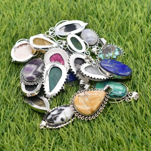 Collier tendance en argent plaqué 925 avec pendentif en résine colorée surdimensionné, style chunky, pour festival (5-50 pièces) - Product Image 5