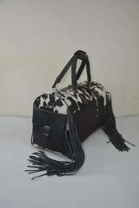 Bolsa de Viaje de Cuero Genuino con Pelo de Vaca, Cierre de Cremallera, Estilo Vintage, Hecha a Mano, para Fin de Semana o Viajes Cortos LHODB-0114 - Product Image 3