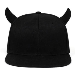 Gorra Snapback Negra Personalizada de 6 Paneles con Cuernos de Diablo, Ajustable, Unisex, Estilo Urbano, Material de Lona de Color Sólido - Product Image 3