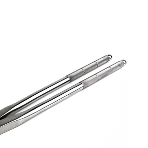 Pinzas de Extracción de Dientes Molares Equinos de Cuatro Raíces, Acero Inoxidable, Instrumentos Dentales Equinos de Primera Calidad, Marca Regal - Product Image 2