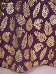 Lehenga-Choli violet en georgette à broderies de feuilles en sequins et zari, coupe trapèze, pour occasions spéciales, fabriqué à Surat - Product Image 6