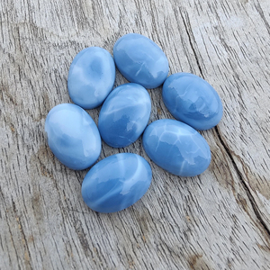 Ópalo Azul Natural AAA+ Cabujón Ovalado Calibrado con Reverso Plano para Joyería, Todos los Tamaños Disponibles - Product Image 4