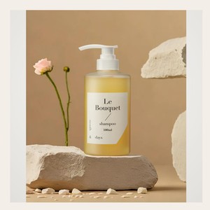 Shampooing pour cheveux noirs Months and Days Perfume Care Shampoo Le Bouquet 500 mL, produits pour hommes et coiffure, tendances 2026 - Product Image 4
