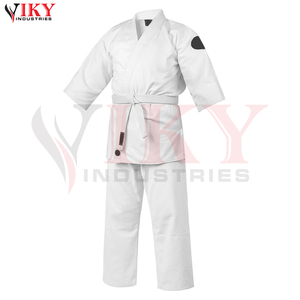 Traje de Karate Blanco de Alta Calidad, Cómodo y Personalizable con Logotipo, Ropa de Artes Marciales de Poliéster y Algodón - Product Image 2