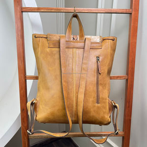 Mochilas de cuero labrado a mano con logotipo personalizado superventas mochila de viaje de piel auténtica de vaca éxito de ventas al por mayor para mujer - Product Image 5