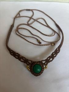 Collier ras du cou en macramé turquoise fait main, vente en gros, perles de laiton tissées style bohème, fournisseur de bijoux fantaisie en pierres précieuses - Product Image 4