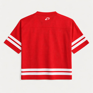 เสื้อเจอร์ซีย์อเมริกันฟุตบอลตาข่ายระบายอากาศขนาดใหญ่ สีแดง สไตล์สตรีทแวร์ พิมพ์ลายหมายเลข คอวี ทรงสปอร์ต เสื้อยืด OEM ODM สำหรับผู้ชาย - Product Image 4