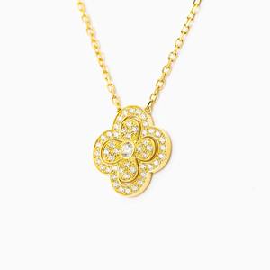 Elegante Collar con Colgante de Trébol en Oro Blanco de 14K con Diamante Cultivado en Laboratorio de Corte Redondo de 0.48ct, Joyería Fina para Uso Diario, Regalo - Product Image 4