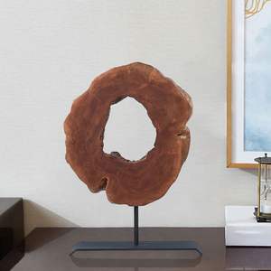 Centre de table en bois gravé au design tendance pour la décoration de table festive et les idées de style pour les fêtes et célébrations - Product Image 2