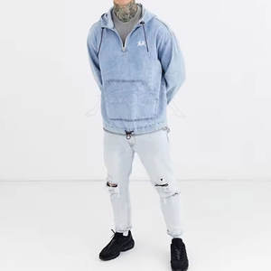 Sweat à capuche demi-zippé de qualité supérieure, au style moderne et au toucher doux, léger - Product Image 5