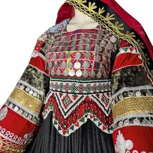 Robe de festival en velours noir à motifs géométriques, finition artisanale, qualité export, robe traditionnelle afghane pour femmes - Product Image 2