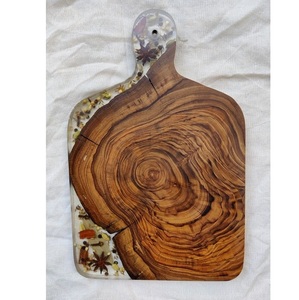 Nouvelle arrivée : Planche à découper en résine et bois, planche à fromage pour la cuisine, écologique, passe au lave-vaisselle, pour une utilisation quotidienne à la maison. - Product Image 4