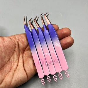 Juego de Pinzas para Extensión de Pestañas de Alta Calidad, Ligeras, Antibacterianas, con Recubrimiento en Polvo de Dos Tonos, Color Oro Rosa - Product Image 3