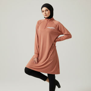 Camiseta Musulmana Modesta de Manga Larga para Mujer con Orificios para Pulgares, Elegante, Cómoda, Transpirable, UPF50+, Ecológica, para un Estilo de Vida Activo y Deportivo - Product Image 1