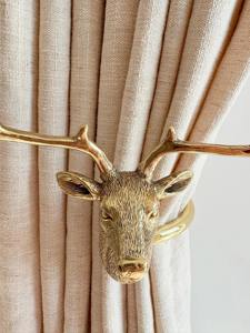 Gancho para Cortina con Cabeza de Reno en Latón Dorado, Adorno Decorativo para Cortinas, Perfecto para Decoración Navideña y el Interior del Hogar - Product Image 3