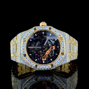 Montre en quartz sertie de diamants Moissanite Platinum Shine Edge pour homme, montre-bracelet de luxe en cristal glacé - Product Image 1