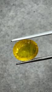 Saphir Jaune Naturel de Bangkok Certifié GIA 3,98 Ct, Coupe Ovale, Pierre Précieuse Libre pour Bague, Pendentif, Bijoux Fins - Product Image 3