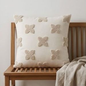 Nouvelle arrivée, housse de coussin carrée de style nordique avec motif papillon brodé en beige, 100% coton, décoration de salon - Product Image 4