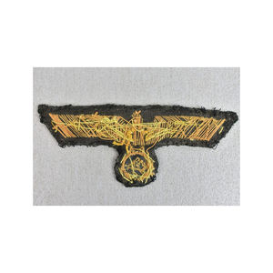 ตราสัญลักษณ์นกอินทรีแบบดั้งเดิมสำหรับติดหน้าอกและแขนเสื้อ  งานปักดิ้นทองตราสัญลักษณ์นกอินทรีสำหรับติดหน้าอกและแขนเสื้อ - Product Image 1