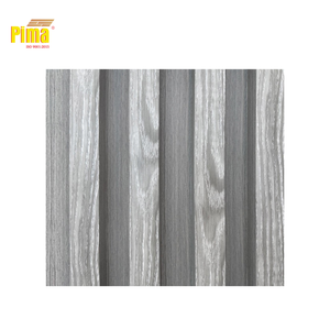 Panneaux de revêtement mural en PVC composite écologique côtelés modernes, imperméables, insonorisés, ignifuges, pour usage domestique et commercial - Product Image 1