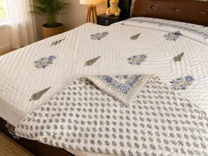 Handmade Indian Cotton <b>Quilt</b> Hand Block Print Jaipuri Razai King Size Reversible Lightweight Artisan <b>Bedspread</b> - Product Image 6