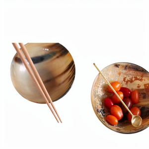 Tazón Japonés Hecho a Mano con Material de Cuerno, Diseño Sostenible, Forma Redonda, para Servir Alimentos, Estilo Tradicional, Par de 2 - Product Image 1