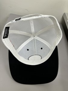 หมวกแก๊ปทรงทรัคเกอร์ 6 แผง ระบายอากาศได้ดี สำหรับผู้ใหญ่ พร้อมป้ายทอแบบปรับแต่งได้ ผลิตในเวียดนาม สไตล์วัยรุ่น เหมาะสำหรับการตั้งแคมป์ - Product Image 6