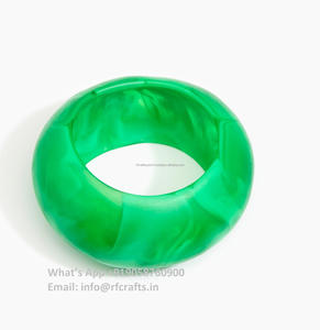 ชุดกำไลรูปวงรีออร์แกนิคขนาดใหญ่สุดหรูสร้อยข้อมือหนาและหนาแบบกำหนดเองได้แอปริคอทหินมอยส์ซอไนต์เรซิ่นแบบหมุนสำหรับเป็นของขวัญในงานปาร์ตี้ - Product Image 3