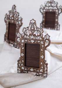 Cadre photo en bois artisanal haut de gamme avec incrustation MOP, élégant support décoratif fait main pour souvenirs de mariage, photos de famille - Product Image 4