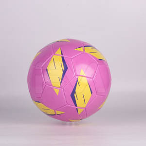 Ballon de football cousu à la machine, haute performance, dernier style, fabriqué au Pakistan, service OEM - Product Image 4