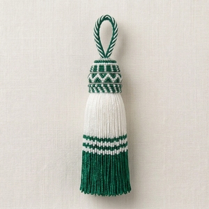 Custom Logo Tassel High Quality Handmade Decorative Tassel with OEM Size Private Label Wholesale Supplier Services - Product Image 2
