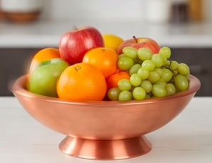 Frutero de cobre con acabado pulido, diseño moderno, tazón de metal duradero para servir frutas y aperitivos, ideal para regalar. - Product Image 1