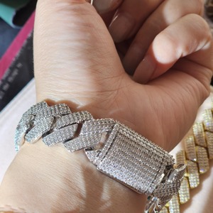 Pulsera de Plata 925 para Hombre Estilo Hiphop con Cristales de Estrás y Diseño Geométrico de Eslabones Microincrustados - Product Image 2