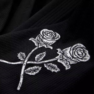 Kimono de BJJ Pajjesa pour homme, noir, coton extensible 380g, broderie main Aigle Rose, coupe classique, arts martiaux - Product Image 4