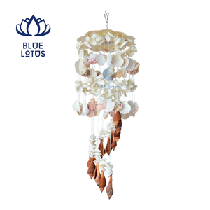 Molino de Viento de Conchas Marinas Naturales, Hecho a Mano, Estilo Playa, Decoración Colgante para Hogar, Jardín, Patio y Regalos - Product Image 1