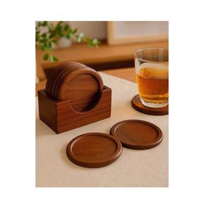 Posavasos de madera de diseño clásico utilizado en el hogar o en restaurantes para colocar tazas de té o vasos de agua. - Product Image 1