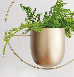 Macetas de Hierro Doradas Resistentes, Elegantes y Lujosas, Macetero Colgante de Metal, Fuente Moderna para Jardín, Pared Exterior - Product Image 3