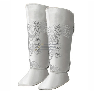 Protège-tibias en cuir personnalisés à prix de gros – Protection professionnelle légère, couleurs et logo personnalisables pour l'entraînement de Muay Thai et la boxe - Product Image 6
