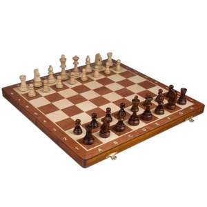 Jeu d'échecs classique Staunton en bois artisanal, plateau pliable en bois massif avec rangement interne, élégant jeu de société pour 2 joueurs - Product Image 1