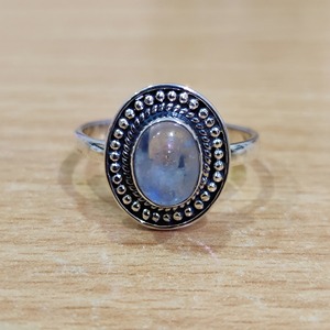 <b>Moonstone</b> Fashion <b>Ring</b> 3.5 Grams Weight - Product Image 1