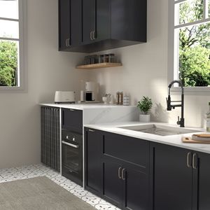 Rubinetto da cucina Bothwa Home da 19 pollici con maniglia singola, certificato CUPC, finitura nero opaco - Product Image 2