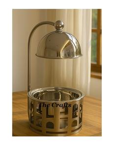 Plat de service en fer et acier inoxydable au design avantageux avec couvercle suspendu, couleur argent et beige, pour buffet et chafing dish - Product Image 4