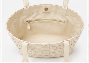 Women's Gravs Genuine Leather Woven Solid Color Summer Open Luxury Handmade Shoulder Tote Bag Premium Fashion Beach Polyester - Product Image 3