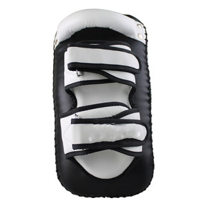 Pad de frappe professionnel incurvé en cuir PU pour Muay Thai, Boxe, MMA, Karaté, avec logo personnalisé, vente en gros - Product Image 4