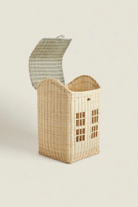 House-shaped <b>storage</b> <b>basket</b> made from natural rattan, toy <b>storage</b> <b>basket</b> for children. - Product Image 6